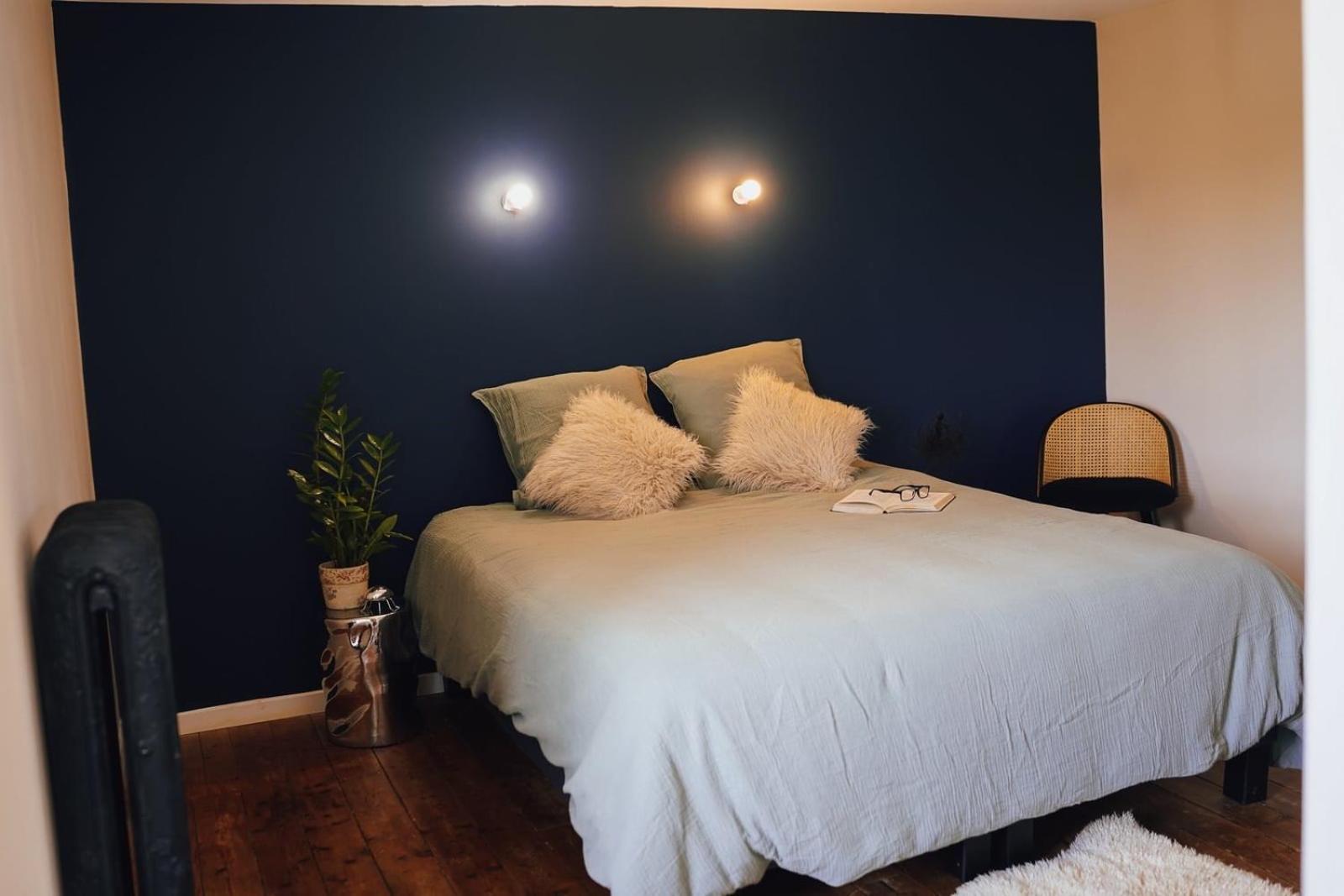 Chez Guilem Bed & Breakfast Saint-Maixent-l'Ecole Exterior photo